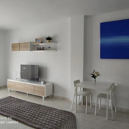 Benalsuite Estudio, Piscina Y Playa En Benalbeach, Benalmadena Exterior photo
