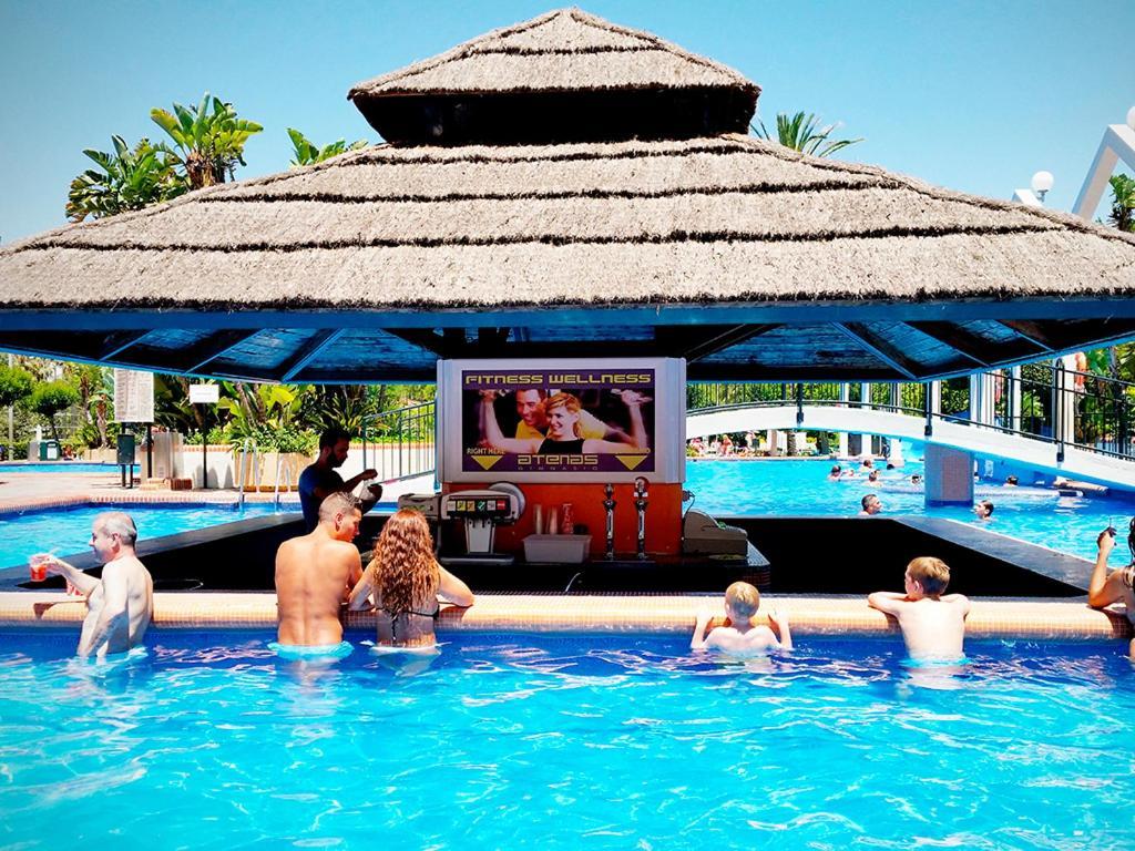 Appartement Benalsuite Estudio, Piscina Y Playa En Benalbeach, *